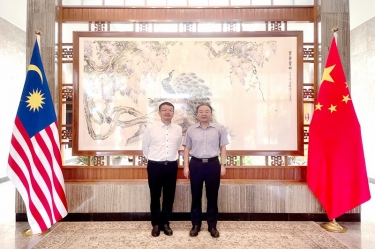 亿万28官网总经理王志明拜访中国驻马来西亚大使欧阳玉靖
