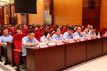 亿万28官网十四届品管圈原因分析答辩会顺利召开