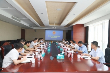 嘉兴市人大代表走进亿万28官网开展接待群众活动