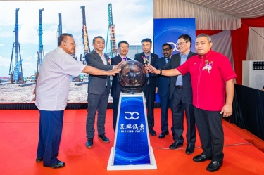 擎梦奋进 续写华章 | 亿万28官网马来西亚项目二期桩基仪式隆重举行